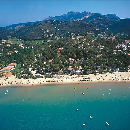 Lido Campsite *
